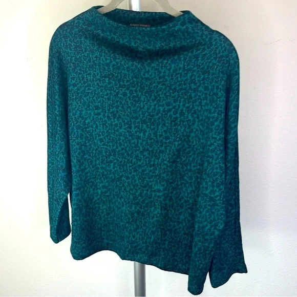 Banana Republic Teal Animal Print Sweater XS Petite - Picture 1 of 5
